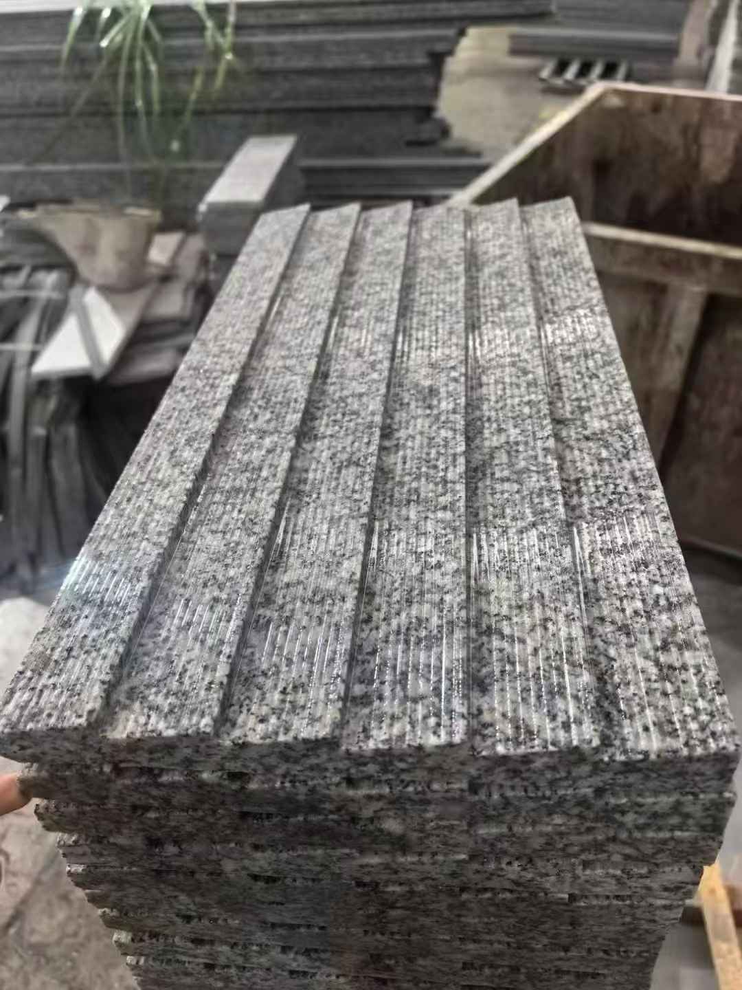 宁波 狼牙石